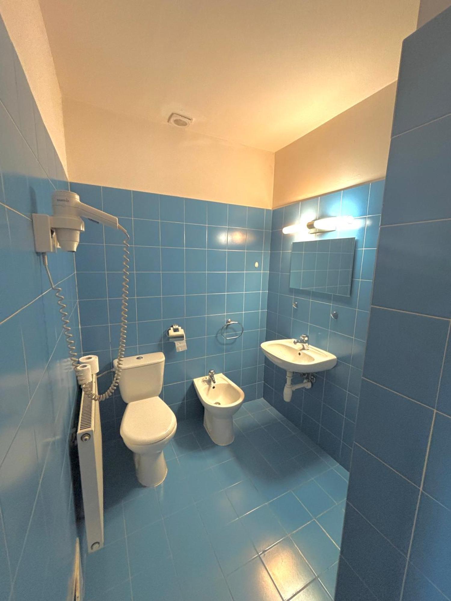 Hostel Nuove Frontiere นือซา ภายนอก รูปภาพ
