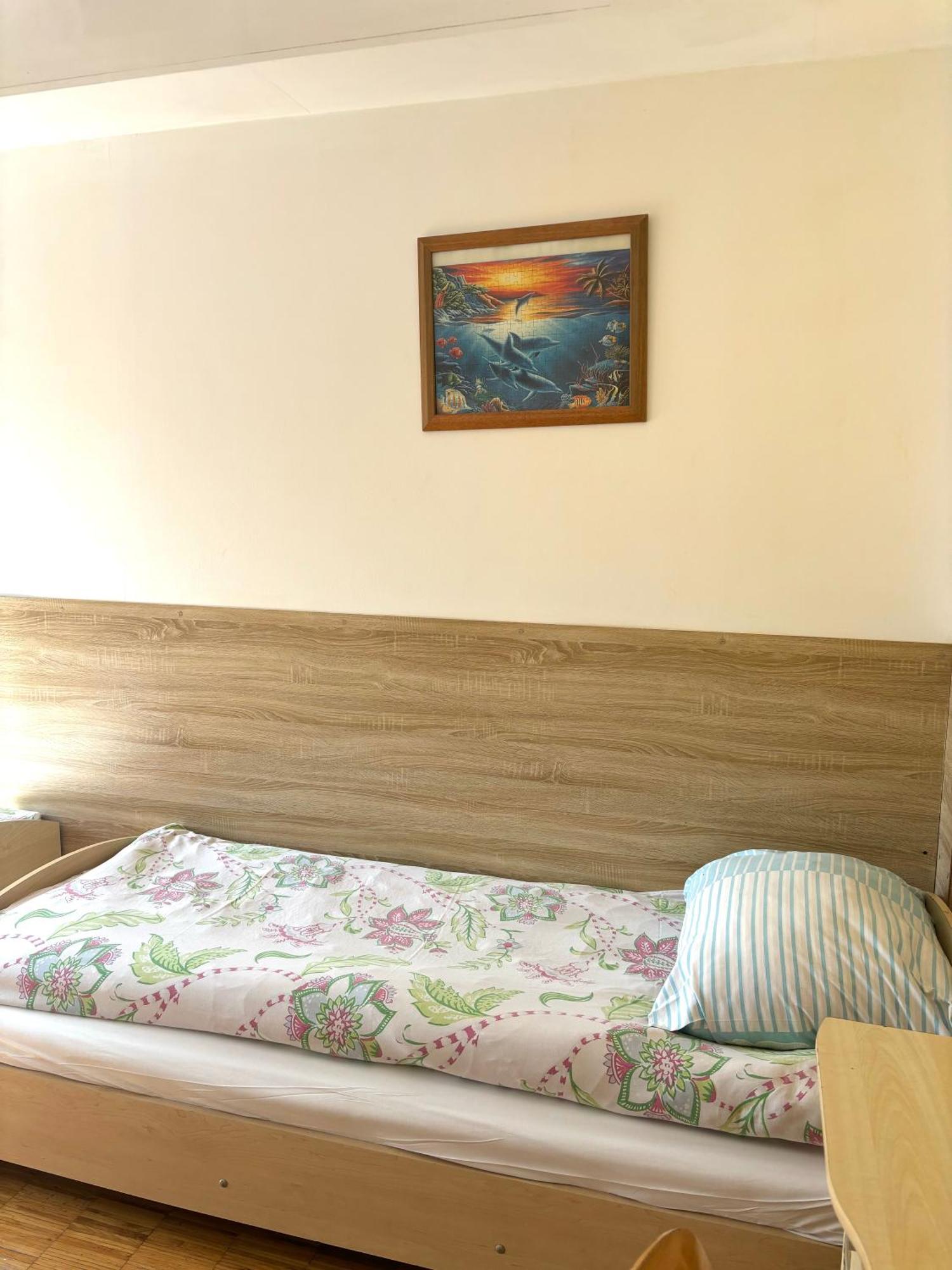 Hostel Nuove Frontiere นือซา ภายนอก รูปภาพ